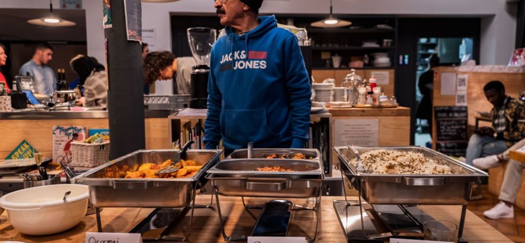 Der Essensstand von Human You And Me